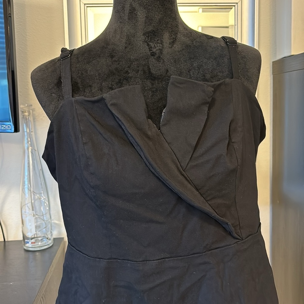 Torrid Top - Picture 3 of 9